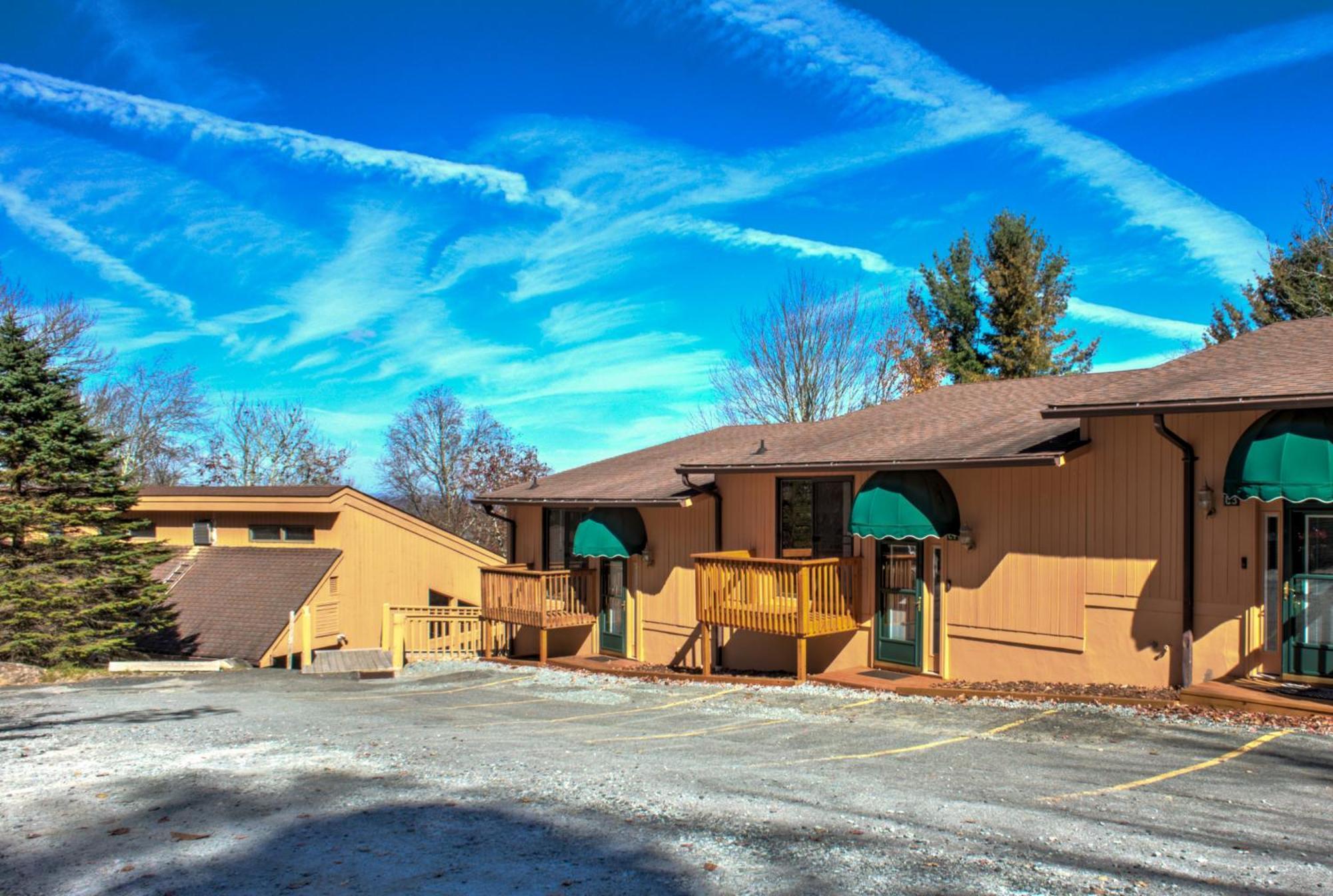 Cedar Village Condominiums Beech Mountain Exteriör bild